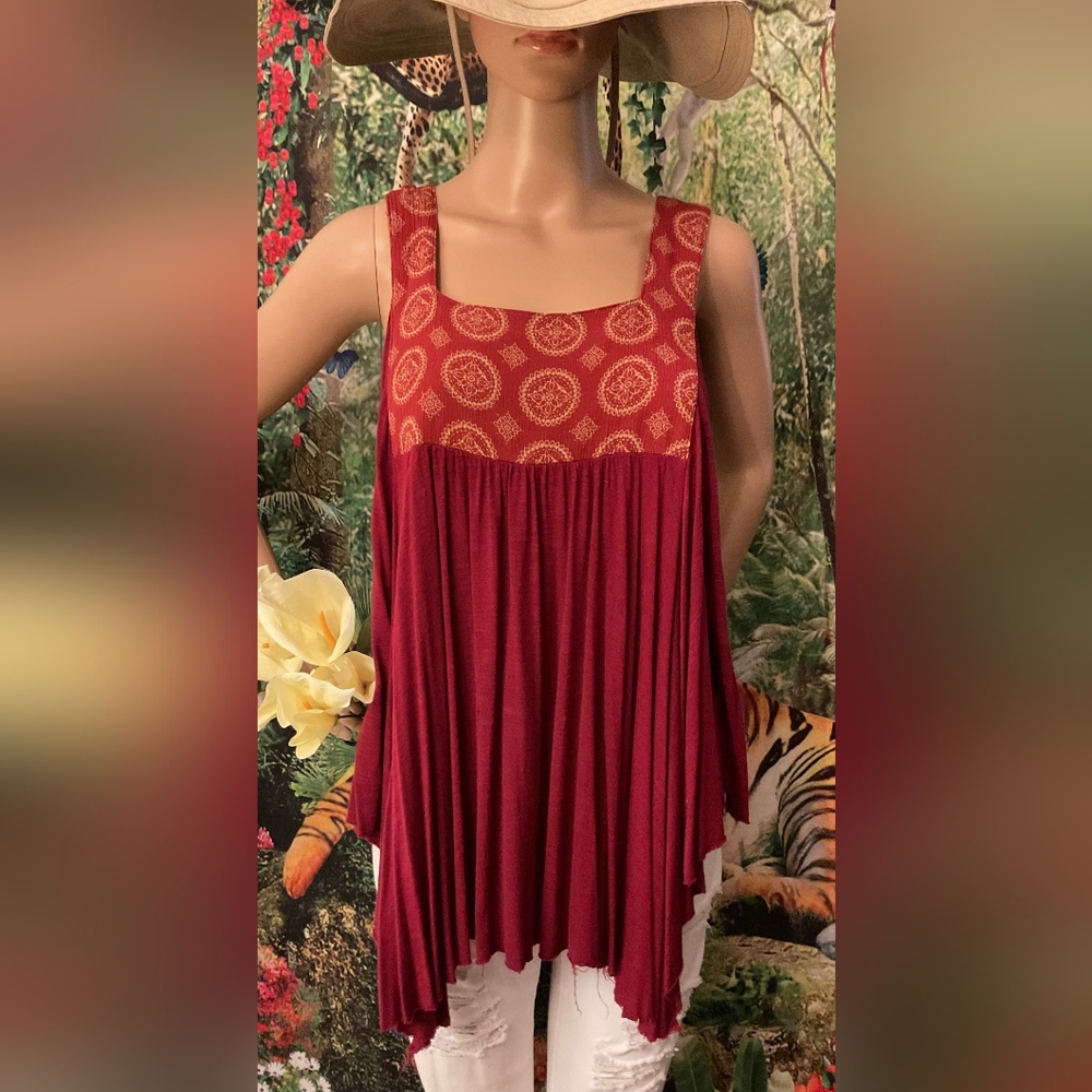 Altar'd State Beautiful Burgundy Sleeveless Top with Geometric Design, Rare Find
